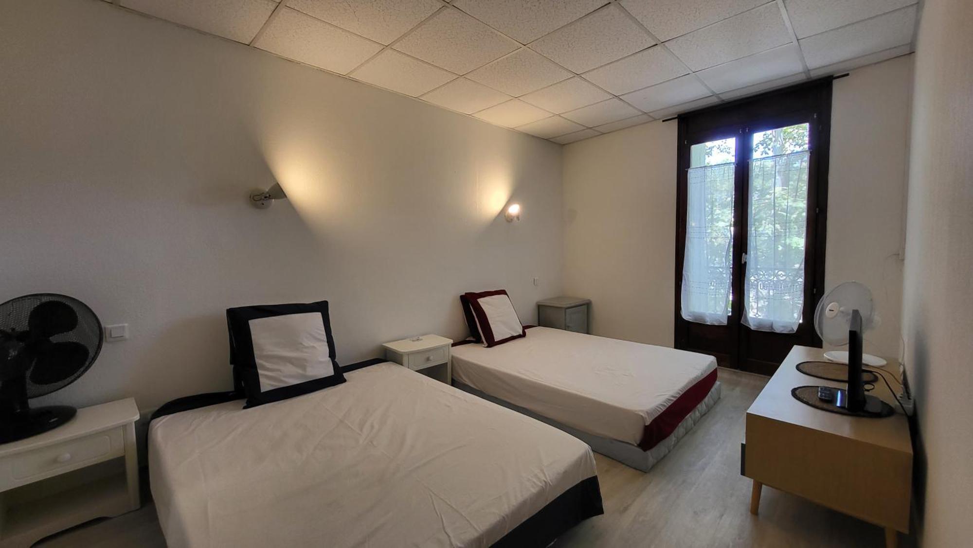Residence Adele - Chambres D'Hotes Agde Εξωτερικό φωτογραφία